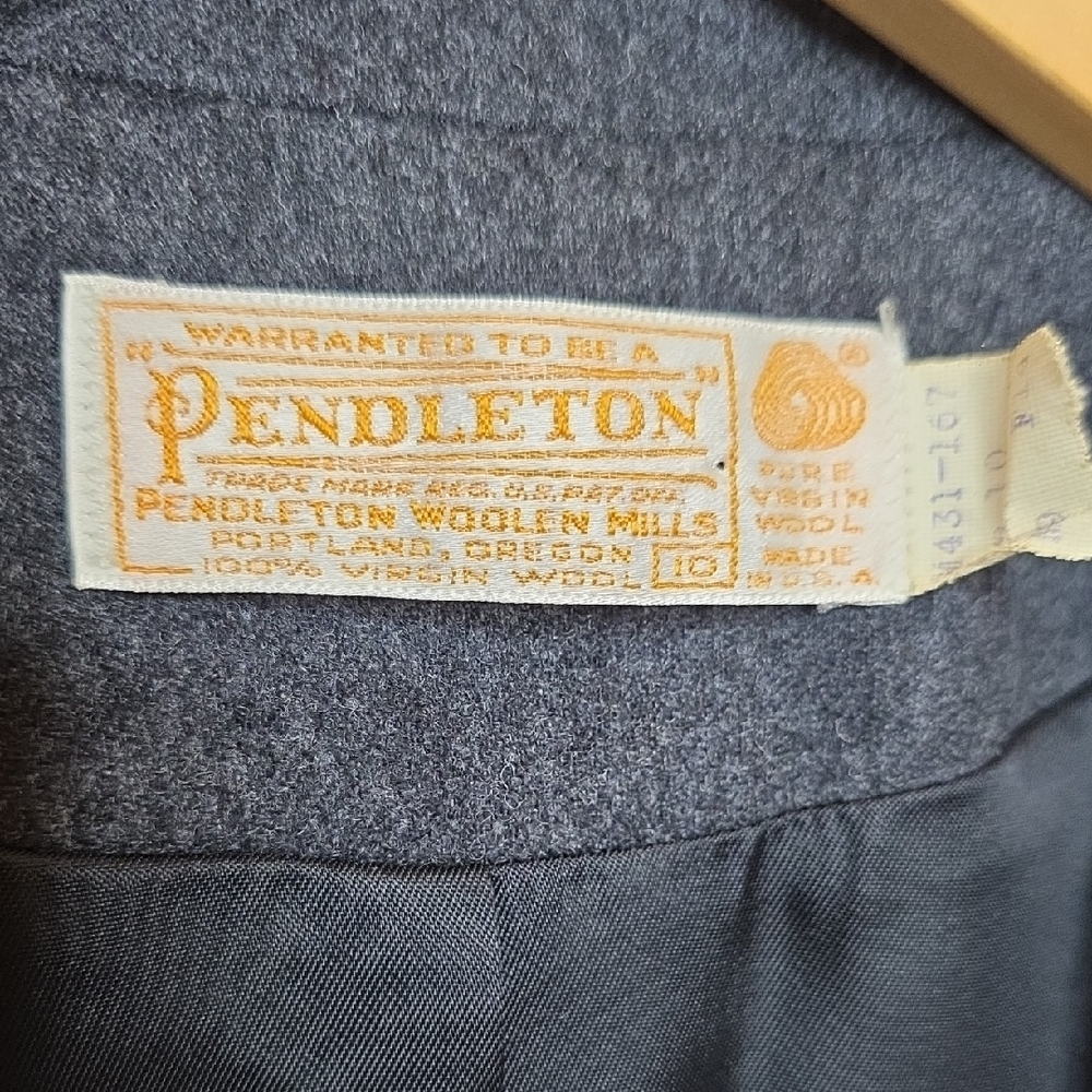 Pendleton Women's Blazer in Charcoal Dark Blue Wool Vintage 10 - Picture 2 of 13